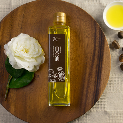 神．山茶油